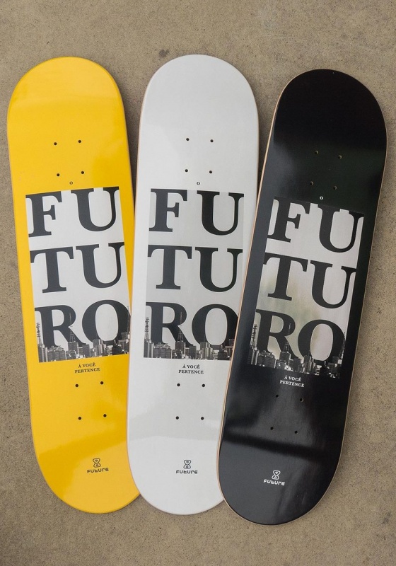 Shape Future 8.25 Maple Pertence Preto