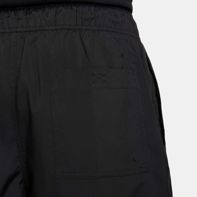 Bermuda Nike Club Flow Preto