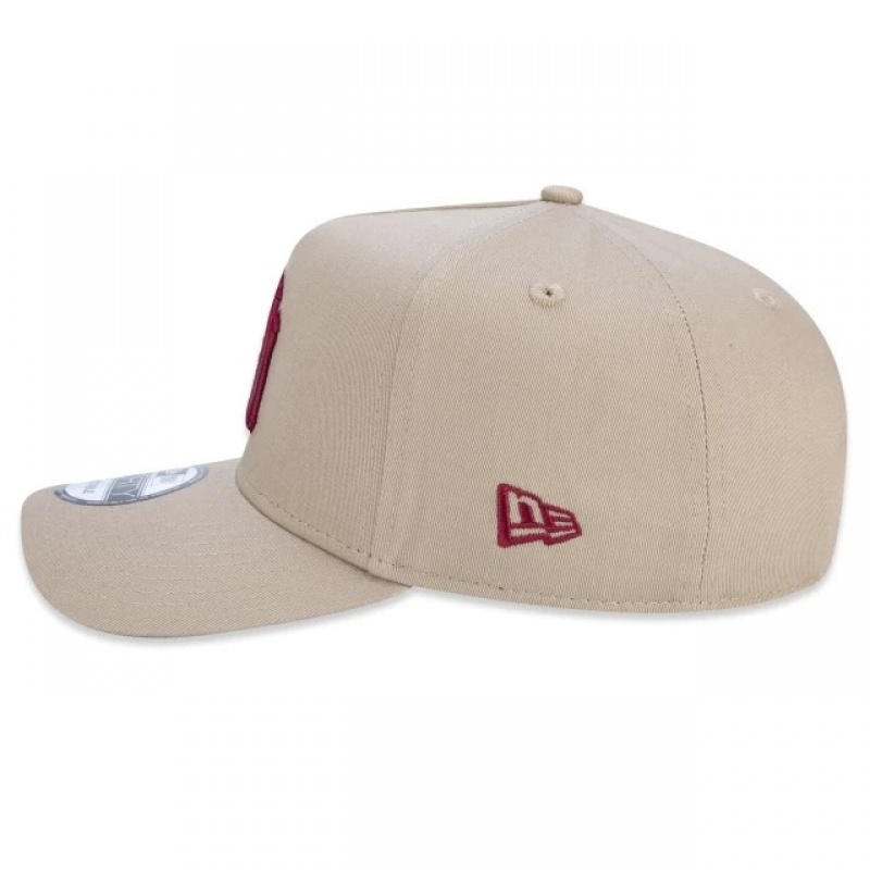 Bon New Era 940 AF SN New York Bege
