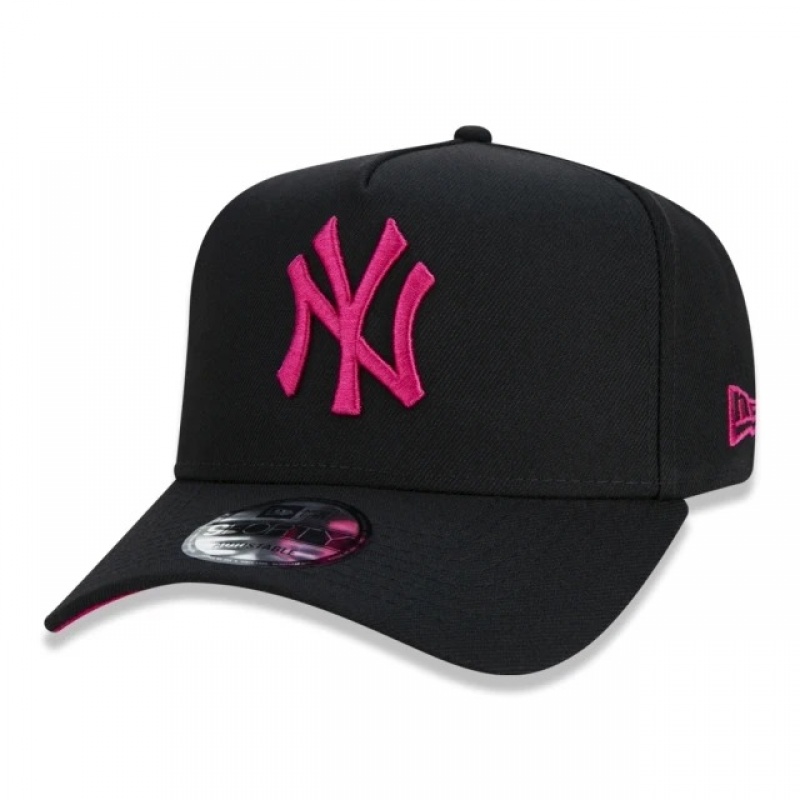 Bon New Era 940 Yankees Preto e Rosa