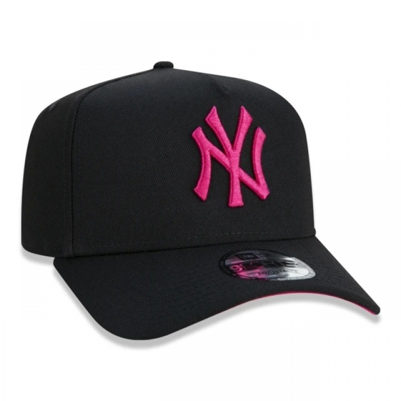 Bon New Era 940 Yankees Preto e Rosa