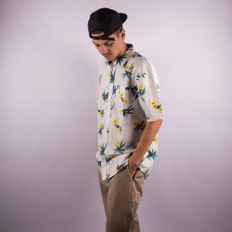 Camisa Vans Dart Floral Branco