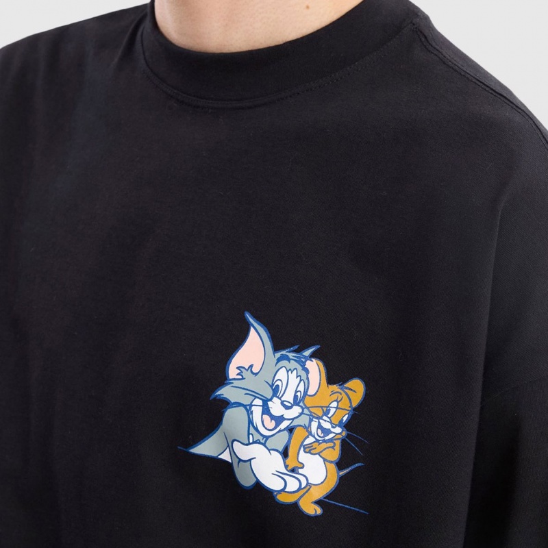Camiseta Baw New Over Together x Tom e Jerry Preto