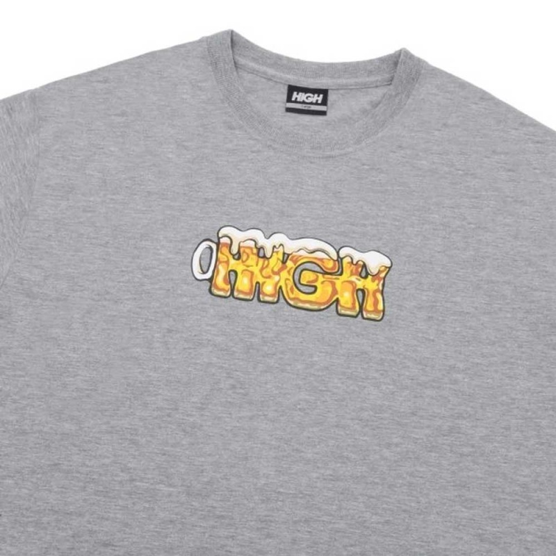 Camiseta High Beer Cinza