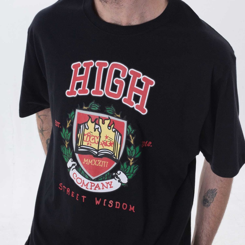 Camiseta High University Preto