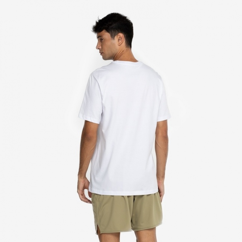 Camiseta Nike Sportswear Club Branco