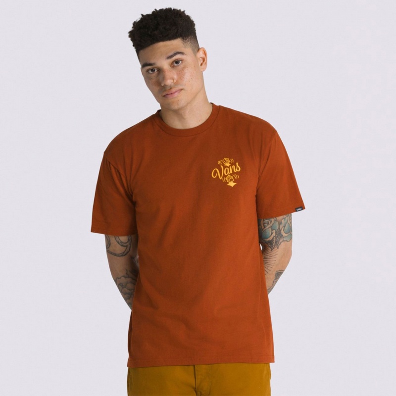 Camiseta Vans Sixty Sixers Club Marrom