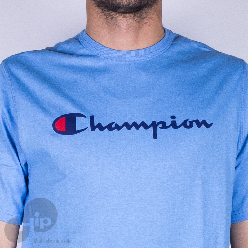 Camiseta Champion Graphic Tee Heritage Azul Claro