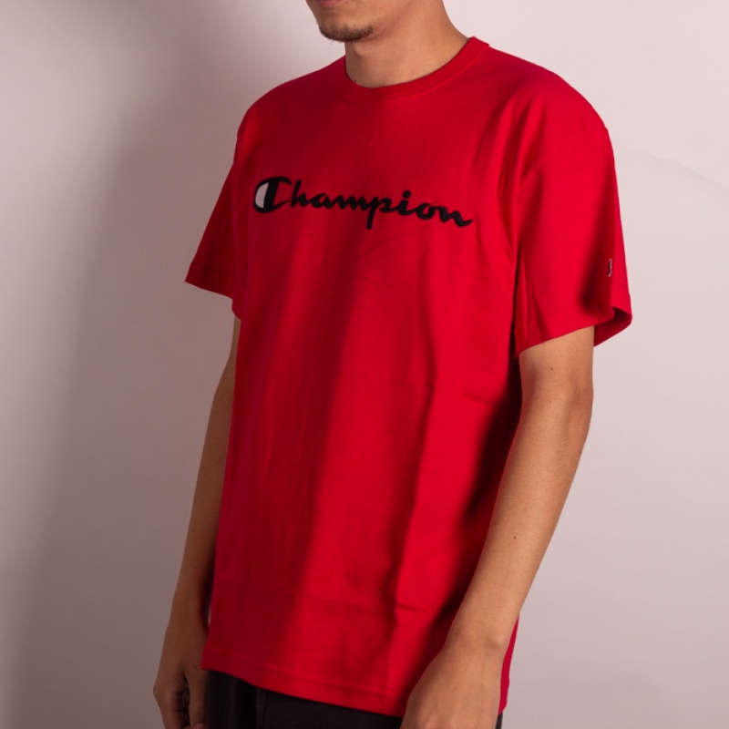 Camiseta Champion Script Patch Logo Vermelho