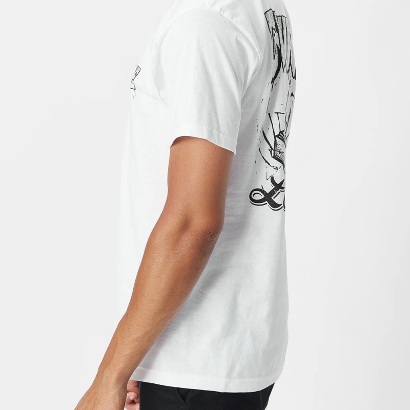 Camiseta Creature Last Call Branco