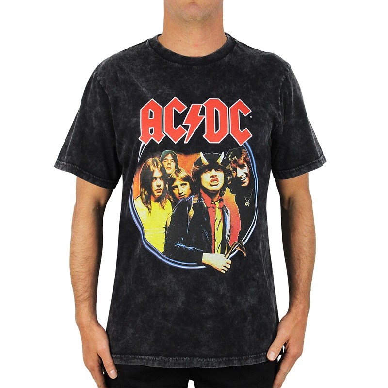 Camiseta Dc Shoes ACDC HighWay To Hell Preto