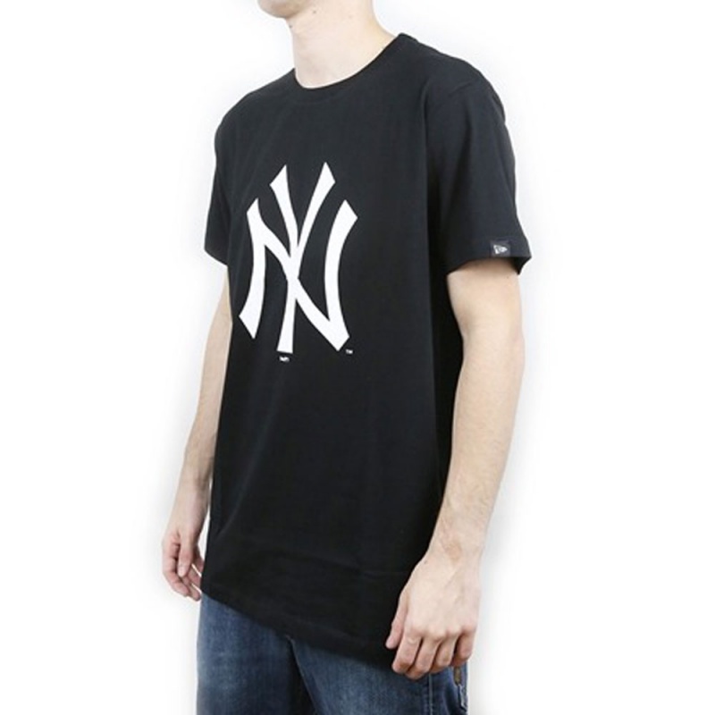 Camiseta New Era Essentials Tri Yankees Preto