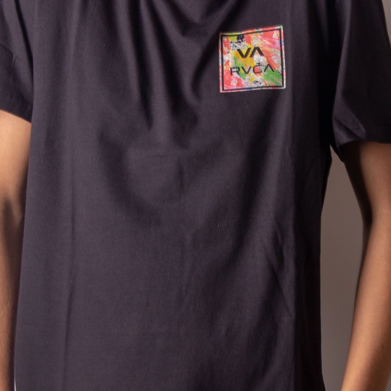 Camiseta RVCA Va All The Way Preto