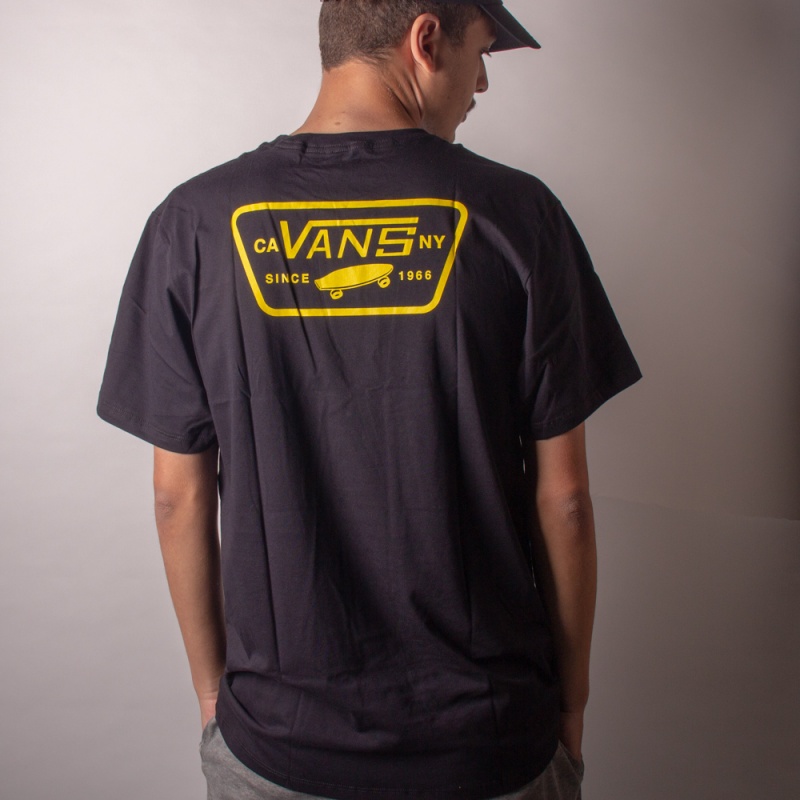 Camiseta Vans Full Patch Preto
