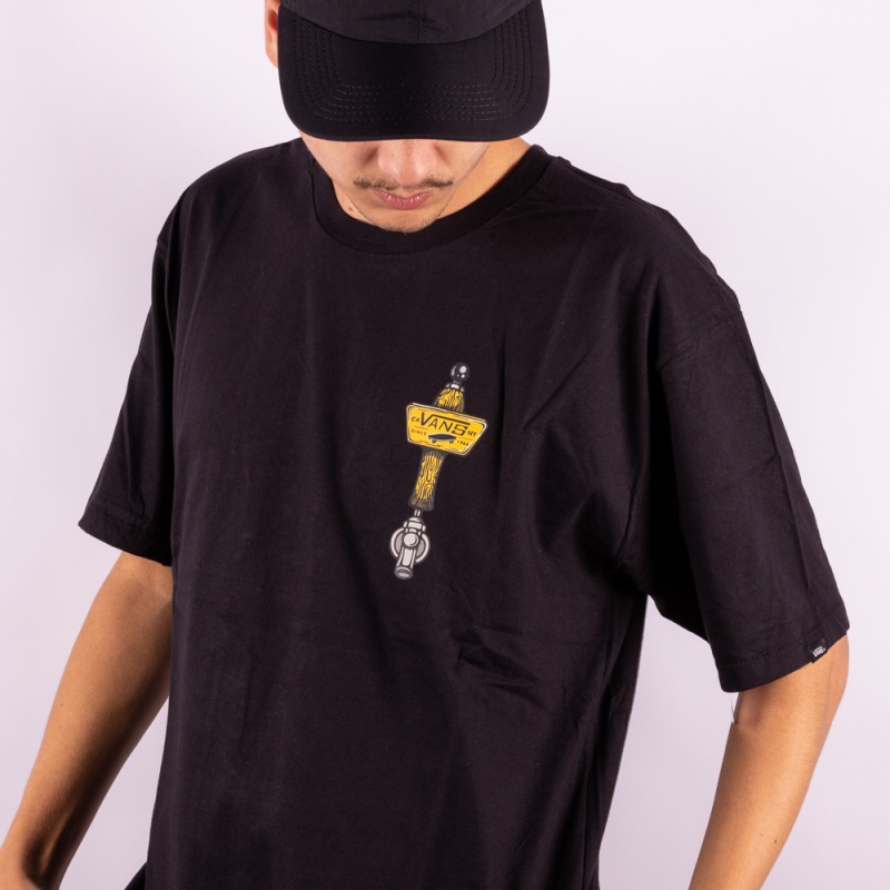 Camiseta Vans Off The Wall Tavern Preto