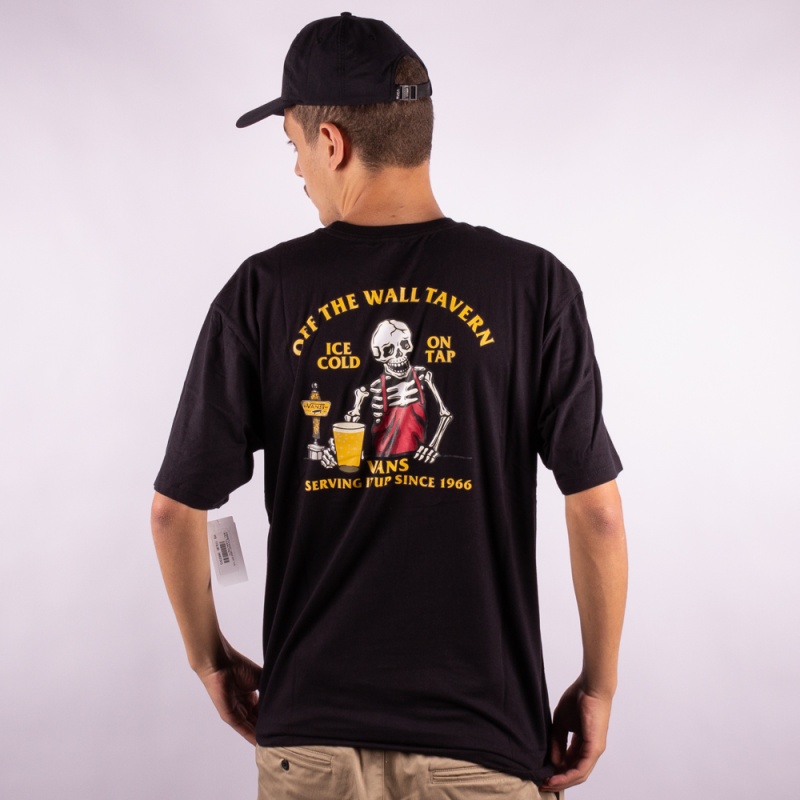Camiseta Vans Off The Wall Tavern Preto