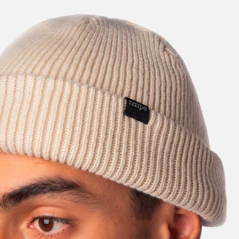 Gorro Naipe Basic Bege