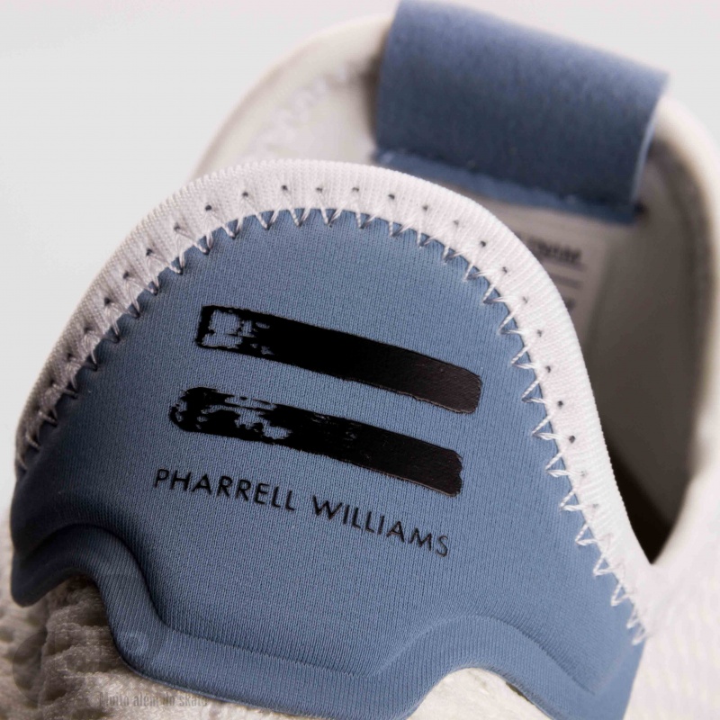 TNIS ADIDAS PHARRELL WILLIAMS HU BRANCO