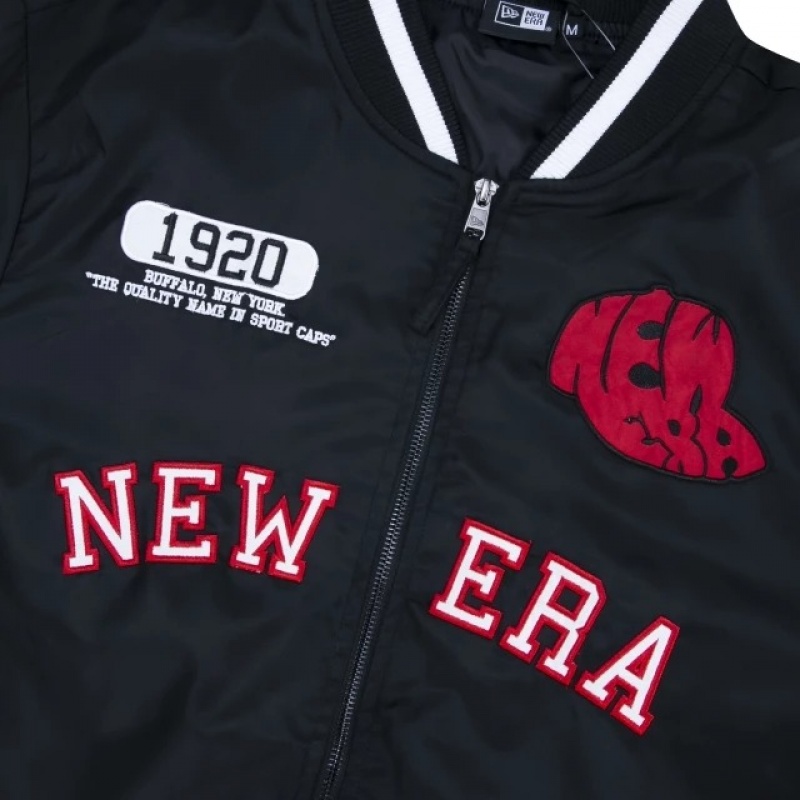 Jaqueta Leve New Era Club House Branded Preto