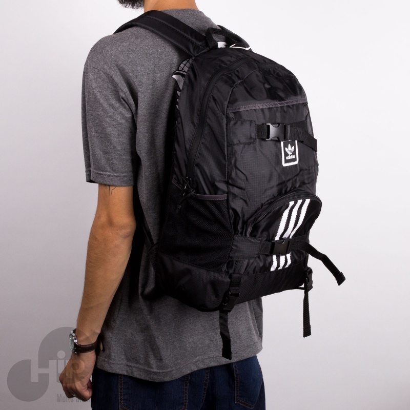 MOCHILA ADIDAS GRANITE PRETA