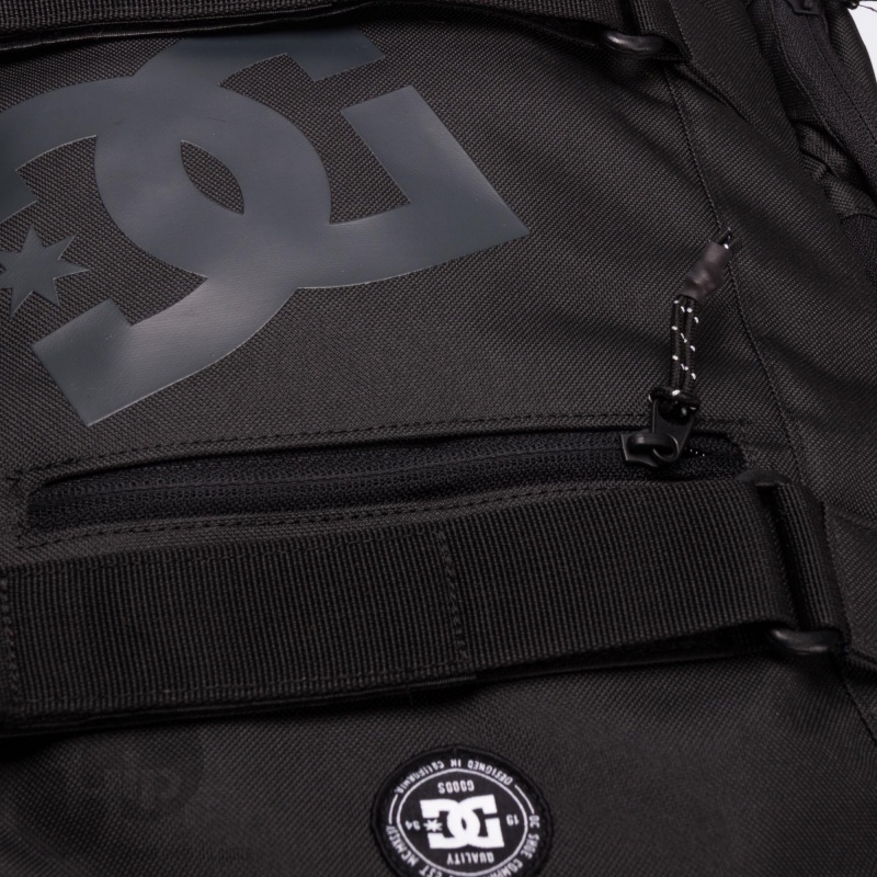 MOCHILA DC SHOES THE BREED PRETA