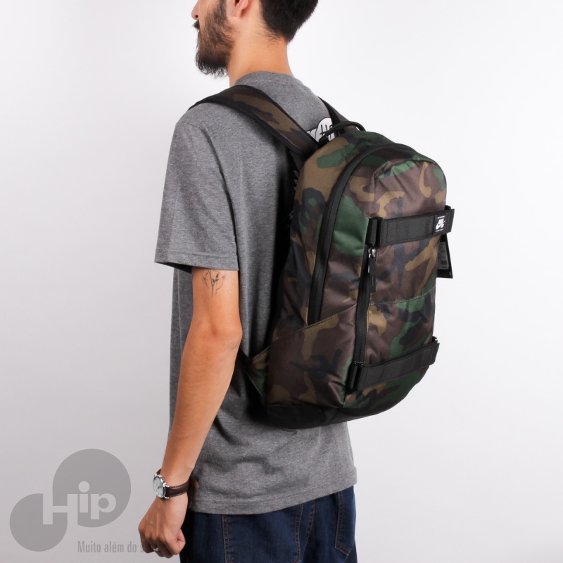 MOCHILA NIKE SB COURTHOUSE CAMUFLADA