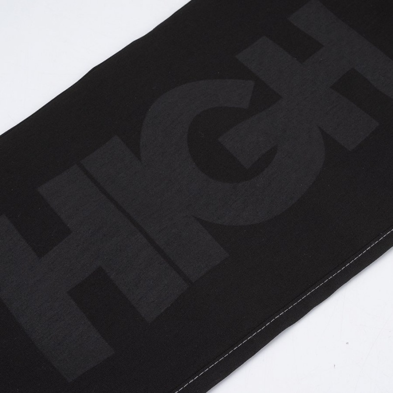 Macaco High BiB Logo Preto