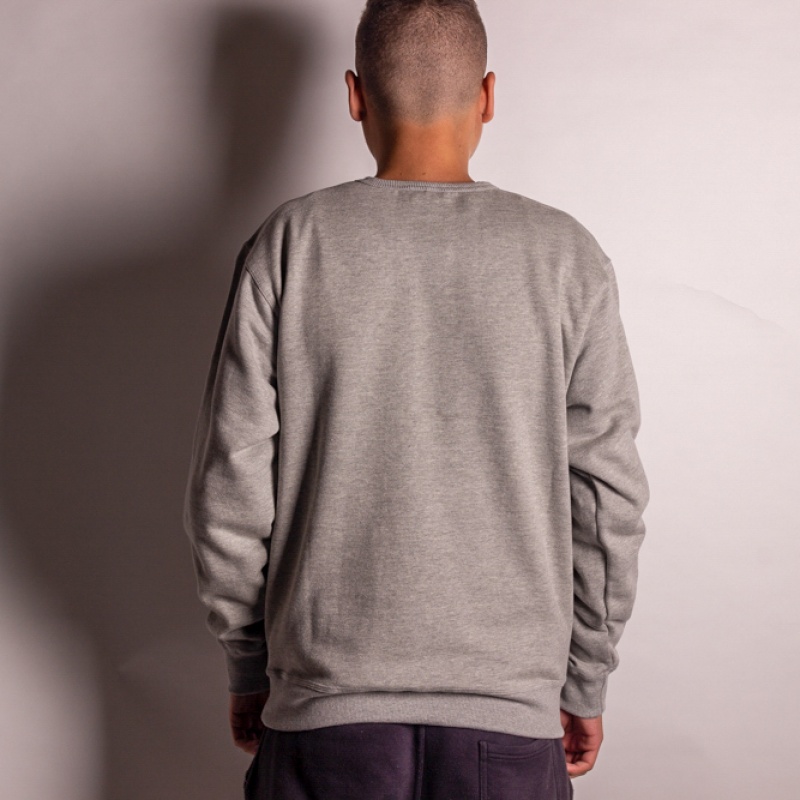 Moletom Crewneck Champion Script Patch Logo Cinza Claro