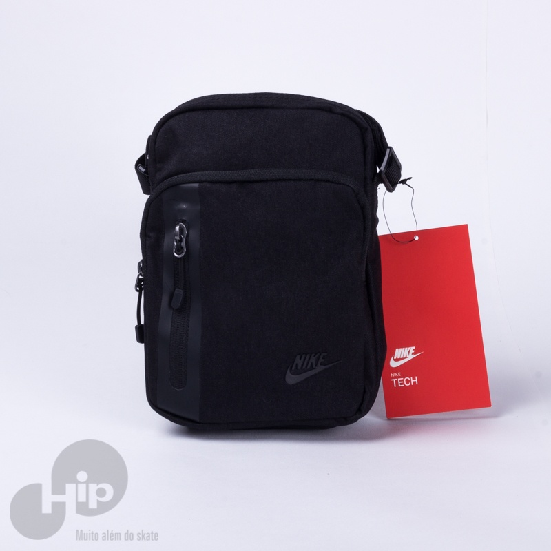 Pochete Nike Tech Preta