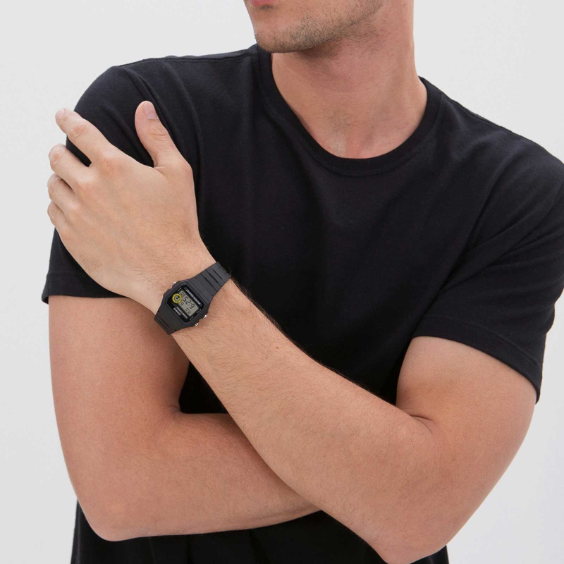 Relgio Casio F-94WA-8DG Preto