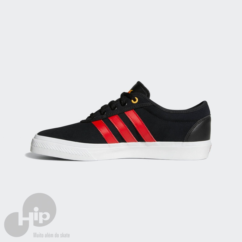 tenis adidas preto com vermelho