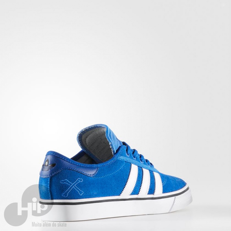 tenis adidas camurça azul