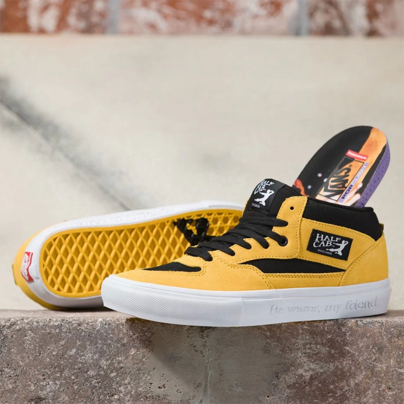 Tnis Vans Skate HalfCab X Bruce Lee Amarelo