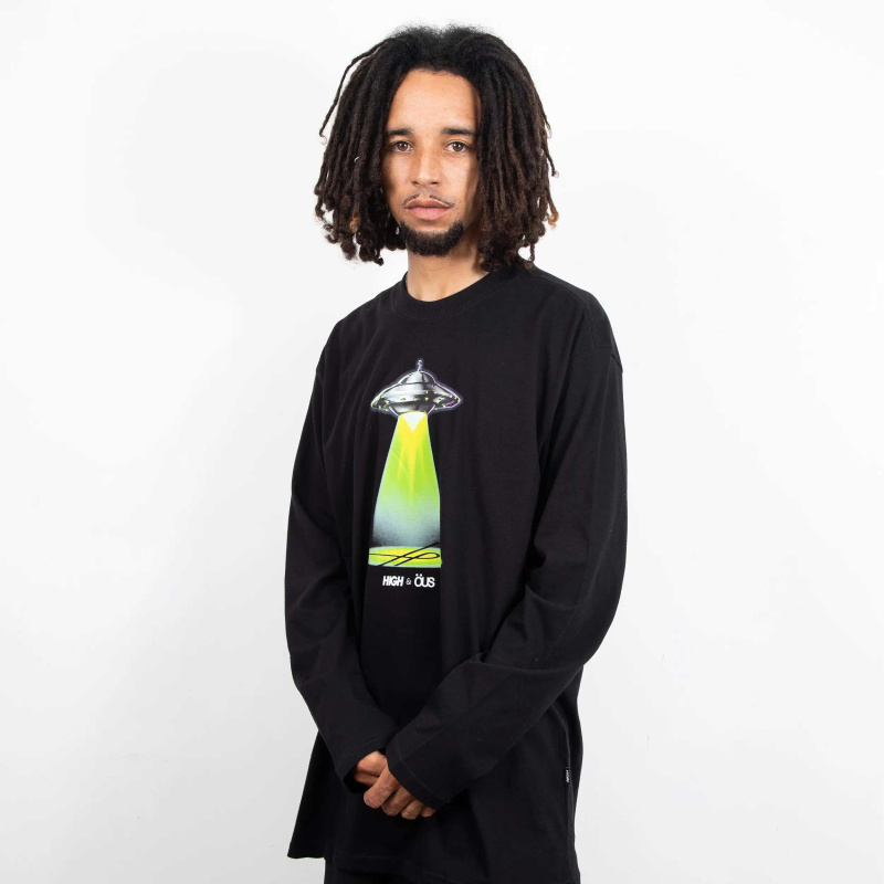 Camiseta Manga Longa High x Ous UFO Preto