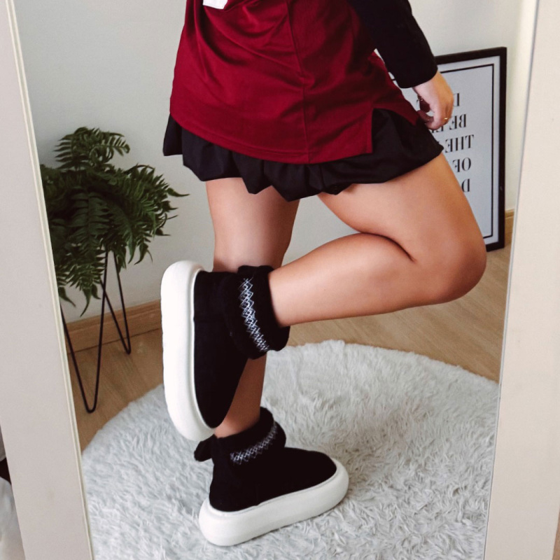 Bota Flowfa Naomi Preto