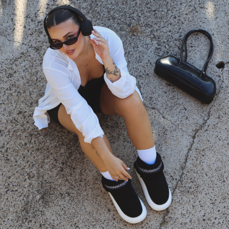 Bota Flowfa Naomi Preto