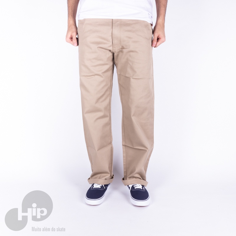 calça vans chino