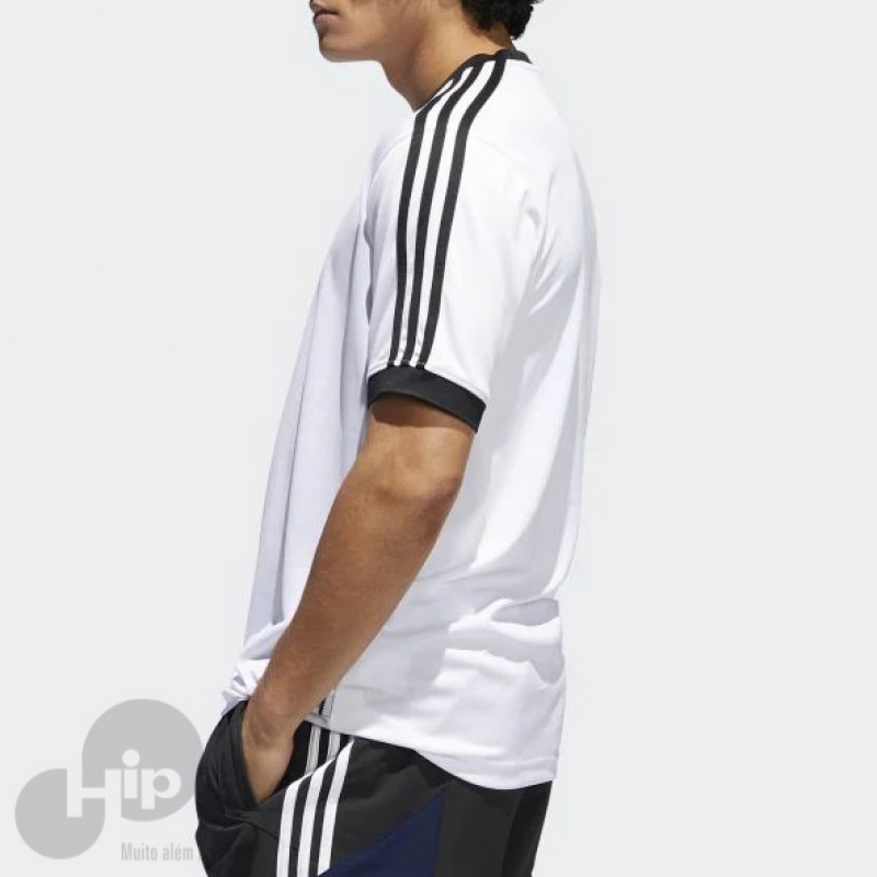 Camiseta Adidas Club Branca