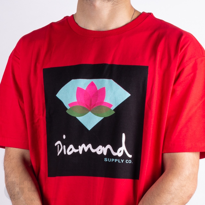 Camiseta Diamond Lotus Box Vermelha