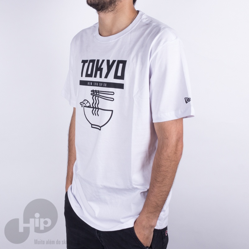 Camiseta New Era Cities Icon Tokyo Branca