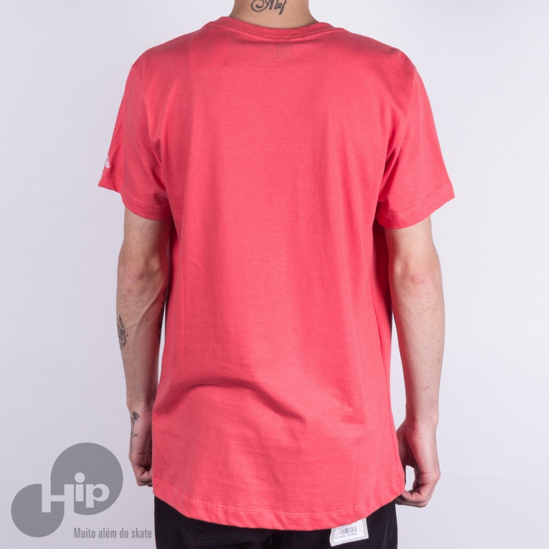 Camiseta New Era Cities Striking Rosa