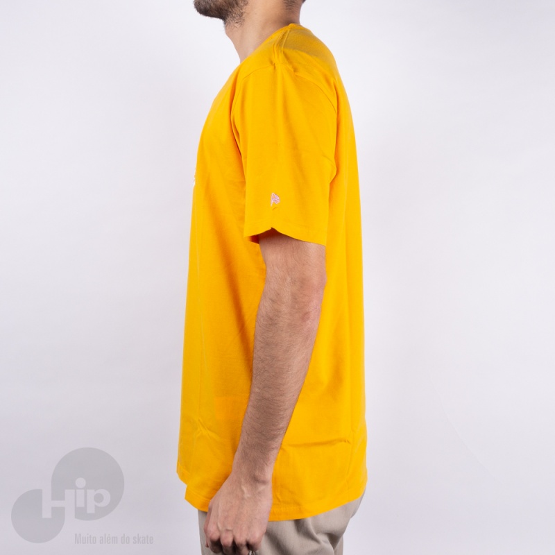 Camiseta New Era Extra Fresh Lakers Amarela