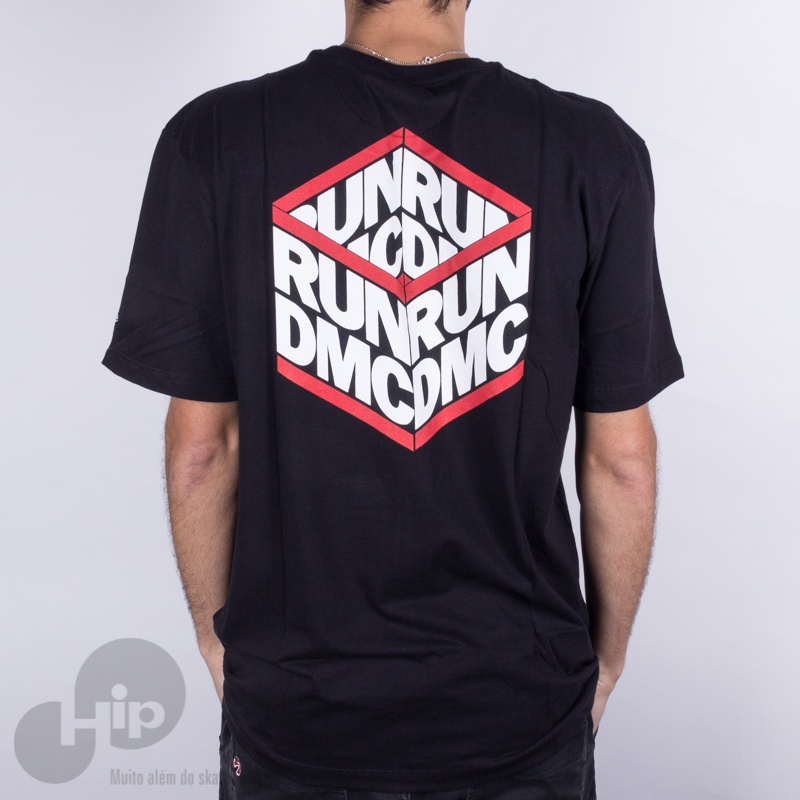 Camiseta New Era Universal Run Dmc Preta