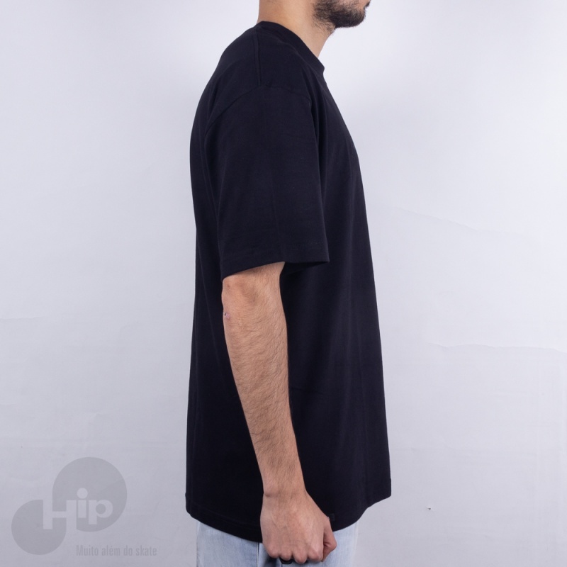 Camiseta Ous Triangular Preta