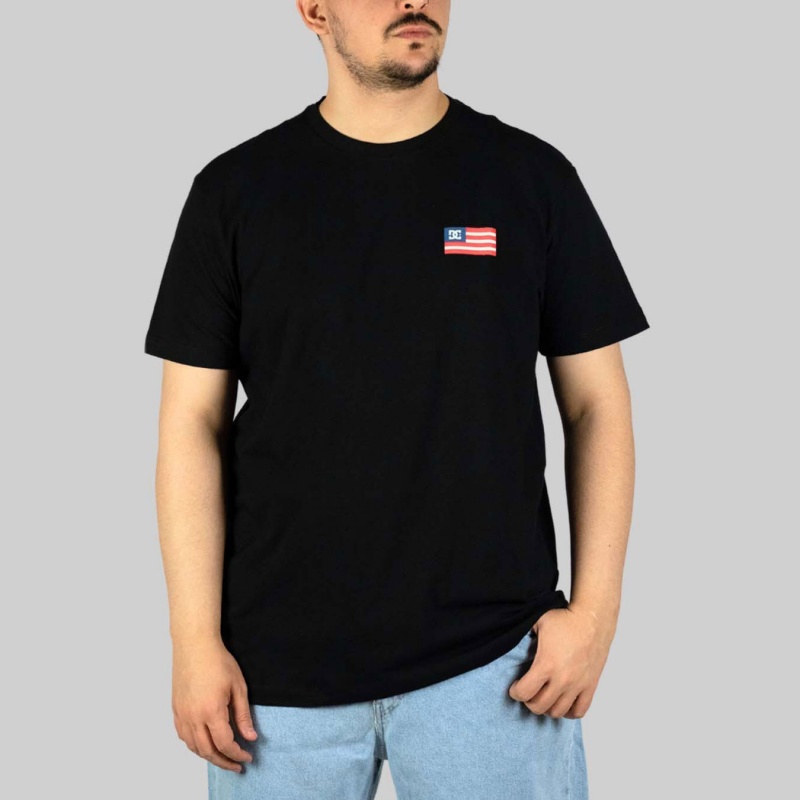 Camiseta Dc Shoes Flag Preto
