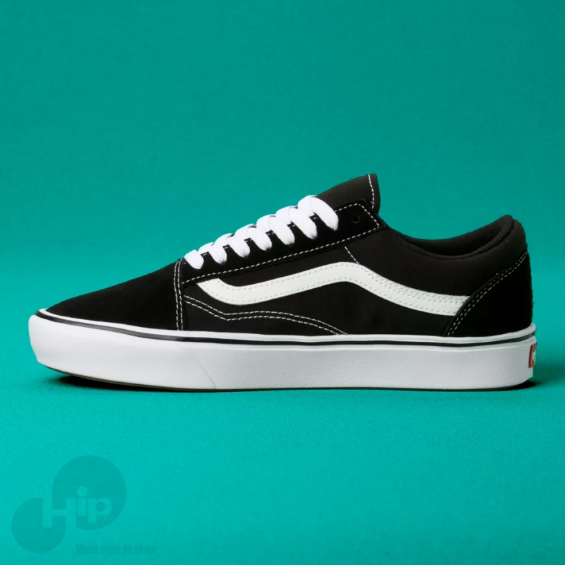 Tnis Vans Old Skool Comfycush Preto/Branco