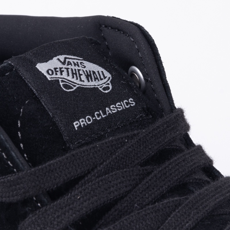Tênis Vans Sk8-Mid Pro Anti Hero Preto