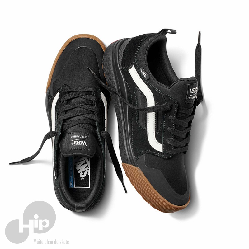 tenis vans preto e marrom