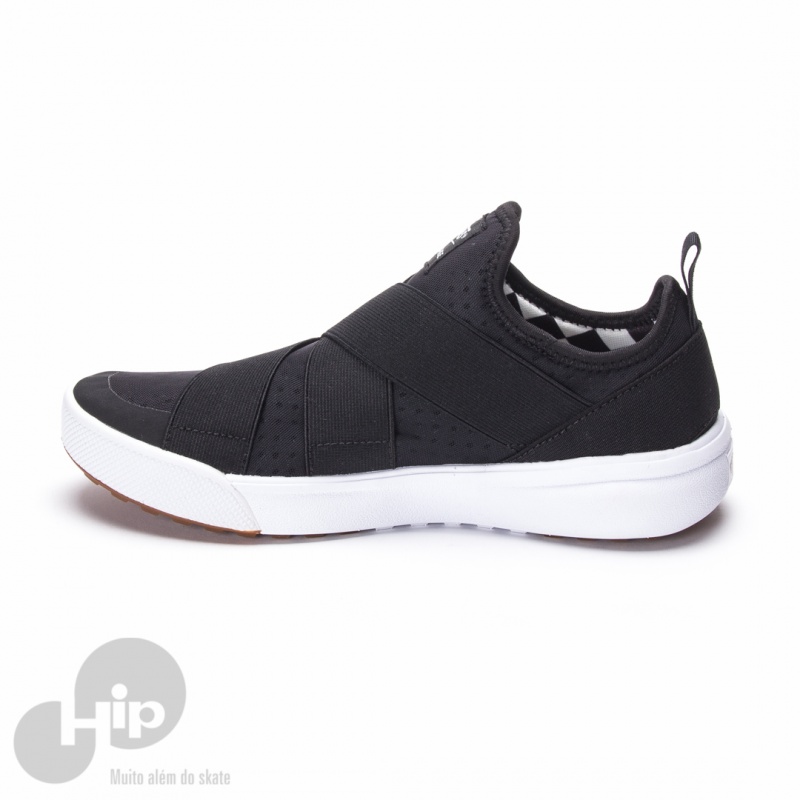 TNIS VANS ULTRARANGE GORE SLIP ON PRETO