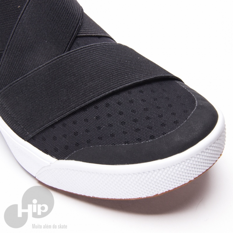 TNIS VANS ULTRARANGE GORE SLIP ON PRETO